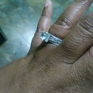 Meet your Posher, Hope